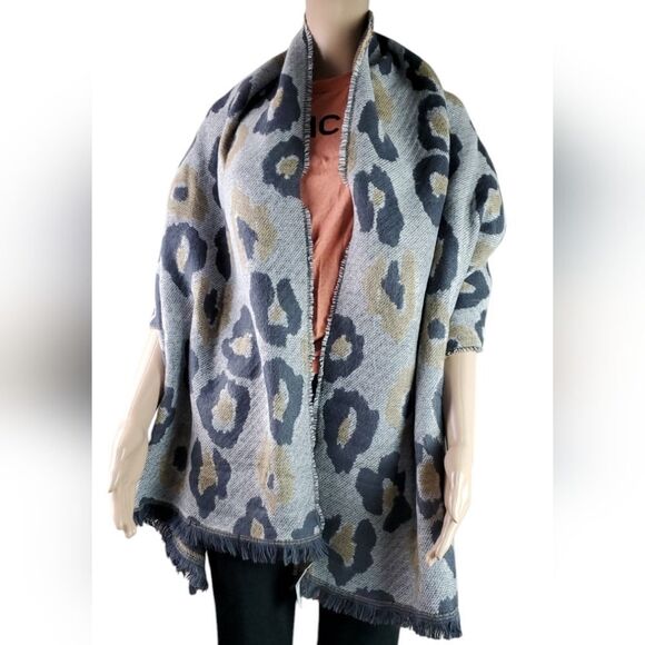 NWT Express Gray & Sienna Brown Blanket Scarf - Picture 1 of 4